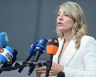 Canada rejects Trumps proposal to reinstate Russia in G7