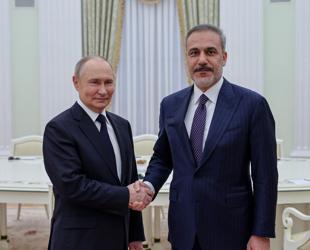 Fidan meets Putin on ending war with Ukraine