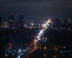 Russia attacks Ukraines power grid as peace process at dramatic moment