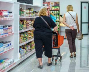 Consumer confidence improves in November