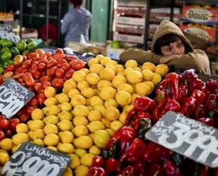 Argentina negotiates up to $7 billion loan with banks