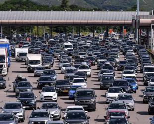 Germanys Merz hails EU auto measures, industry group calls them disastrous