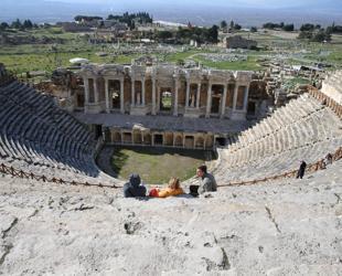 Türkiye’s museums, heritage sites draw over 33 mln visitors last year