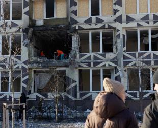 Two killed in series of Russian attacks on Ukraine