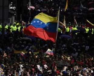 New Venezuela leader says no foreign power running country