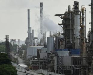 Venezuela to transfer up to 30-50 mln barrels of oil to US: Trump