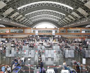 Turkish airports welcome record 247 million travelers in 2025