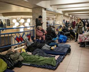 Russia bombards Kiev after rejecting peacekeeping plan