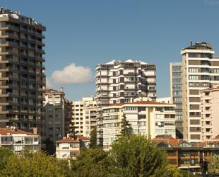 Foreign buyers now opt for smaller-sized properties