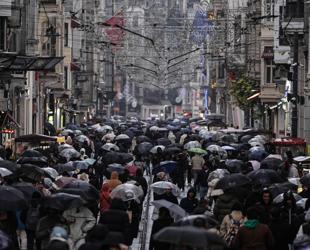 Türkiye shivers as brutal cold front locks nation in icy embrace