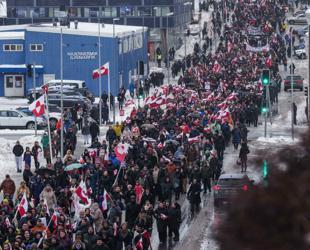 Trump threatens Europe with tariffs over Greenland