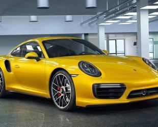 Appetite for luxury cars, watches in Türkiye stay strong in 2025