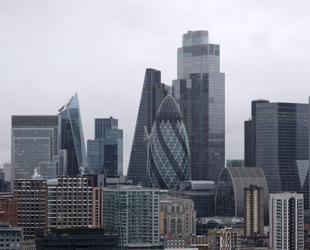 UK will refund visa fees to attract ‘trailblazer’ investment