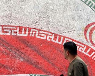 Trump says US armada headed toward Gulf amid Iran tensions