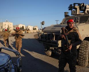 Syrian army moves SDF out of Raqqa prison under mediated deal