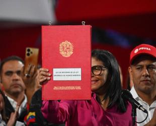 US eases Venezuela sanctions after oil sector reforms