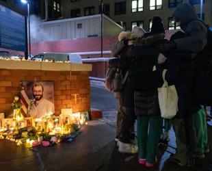 Trump brands Minneapolis nurse shot dead by federal agents an agitator