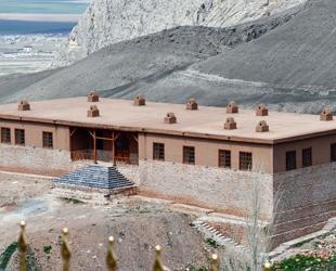 Historic office set to become interactive Mount Ağrı museum