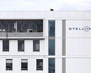 Stellantis takes massive hit for overestimation of electric shift