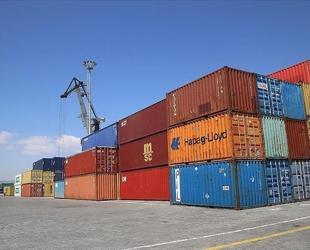 German exports to US plunge in 2025 due to tariffs