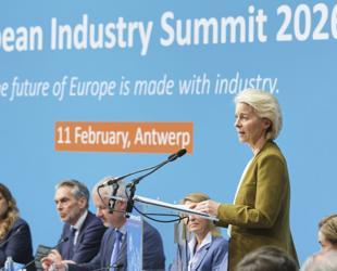 EU leaders push to rescue European economy challenged by China, US