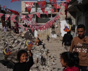 Gaza board to unveil $5 bln in reconstruction pledges at inaugural meeting