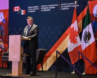 Killings shadow Canadian business visit to Mexico