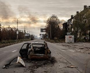 Russian overnight strikes across Ukraine kill 3