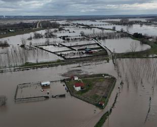 Evacuations underway as key rivers overflow in Edirne