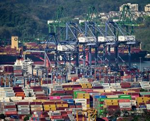 Panama wrests control of canal ports from Hong Kong group