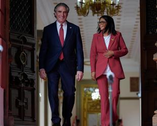 US’ Burgum in Venezuela to discuss critical minerals