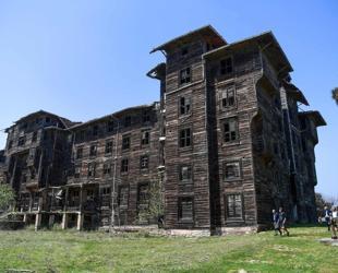 Greek Orthodox Patriarch files lawsuit to block film depicting historic orphanage