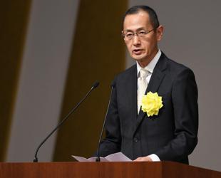 Japan approves stem-cell treatment for Parkinsons in world first