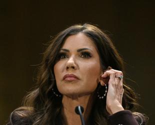 Trump fires homeland security chief Kristi Noem