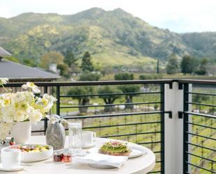 In heart of vineyards: Calistoga