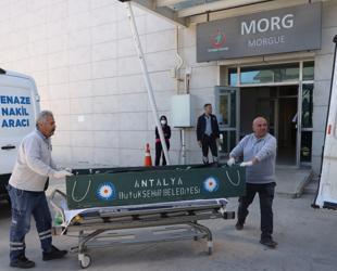 At least 14 migrants drown off Antalya after deadly collision