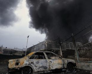 Tehran plunged into darkness by smoke from burning oil