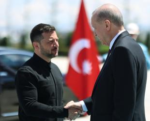 Erdoğan tells Zelensky Iran conflict must not derail Ukraine peace efforts
