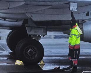 Rising jet fuel prices to make summer flights more expensive