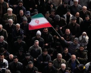 Iran vows revenge as Israel ups pressure on leadership