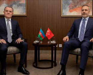 Fidan meets Azeri, Pakistani counterparts in Riyadh amid regional tensions