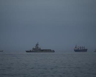 Iran military says to completely close Hormuz if US targets power plants