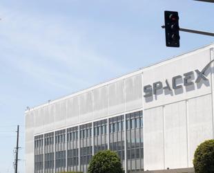 Musks SpaceX looking to raise $75 billion in June IPO: Report