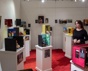 Famous artworks transformed into toys