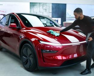 Tesla sales rise but still fall short of expectations