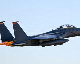 Iran, US race to find crew member of crashed American fighter jet