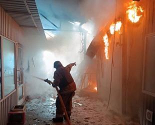 Russian strike on Ukraine market kills five, wounds 25