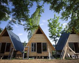 Authorities step up enforcement against illegal structures on farmland