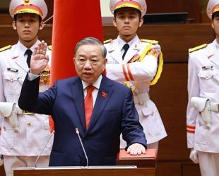Vietnam confirms top leaders visit to China next week