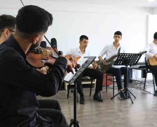 Schools to compose national team anthem ahead of World Cup